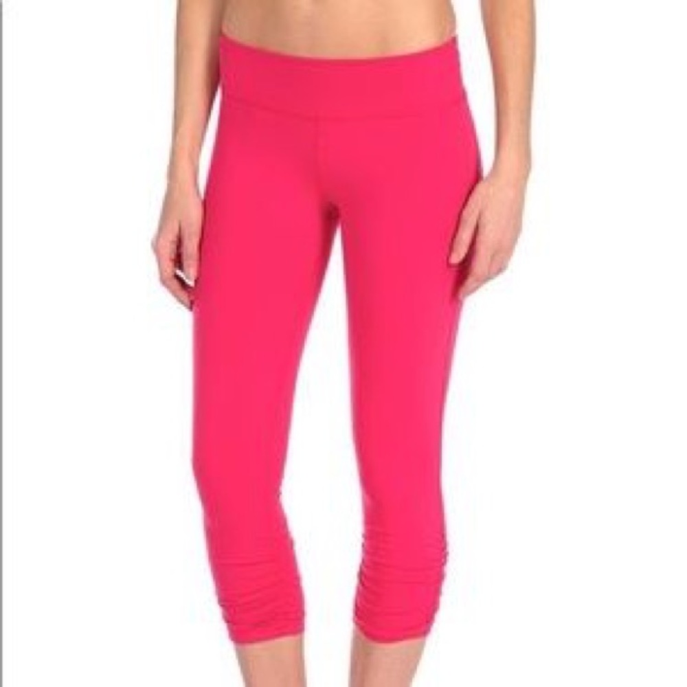 Beyond Yoga pink ruched leggings